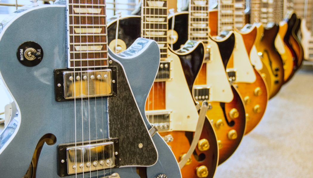 US Customs seizes over 3,000 counterfeit Gibson guitars