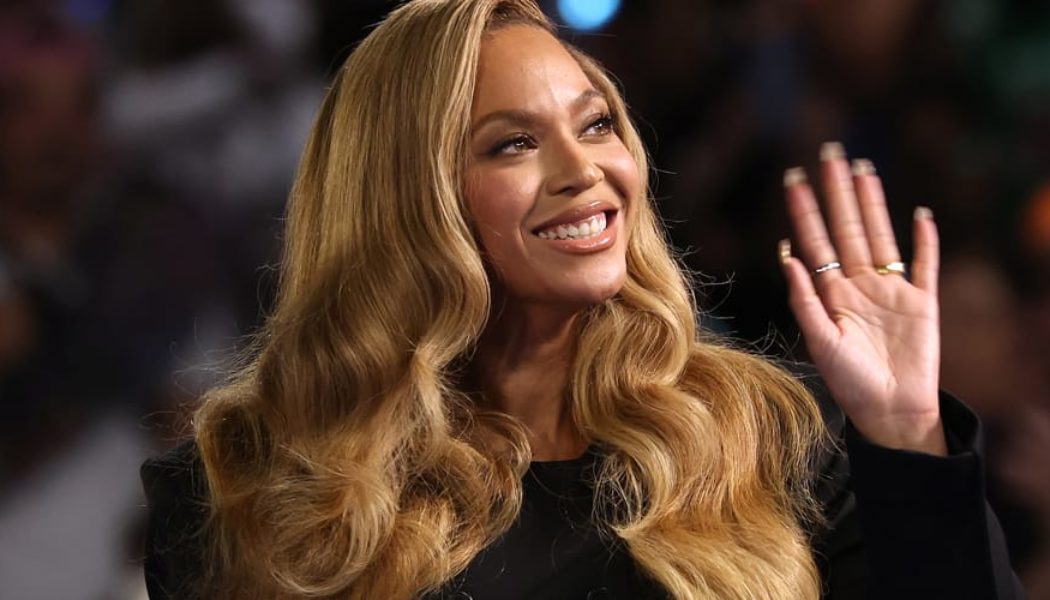 Yale University To Offer New Course on Beyoncé's Cultural Impact