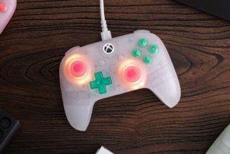 8BitDo’s new mini Xbox controller fits gamers with smaller hands