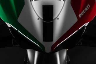 Ducati Unveils Exclusive Panigale V4 Tricolore