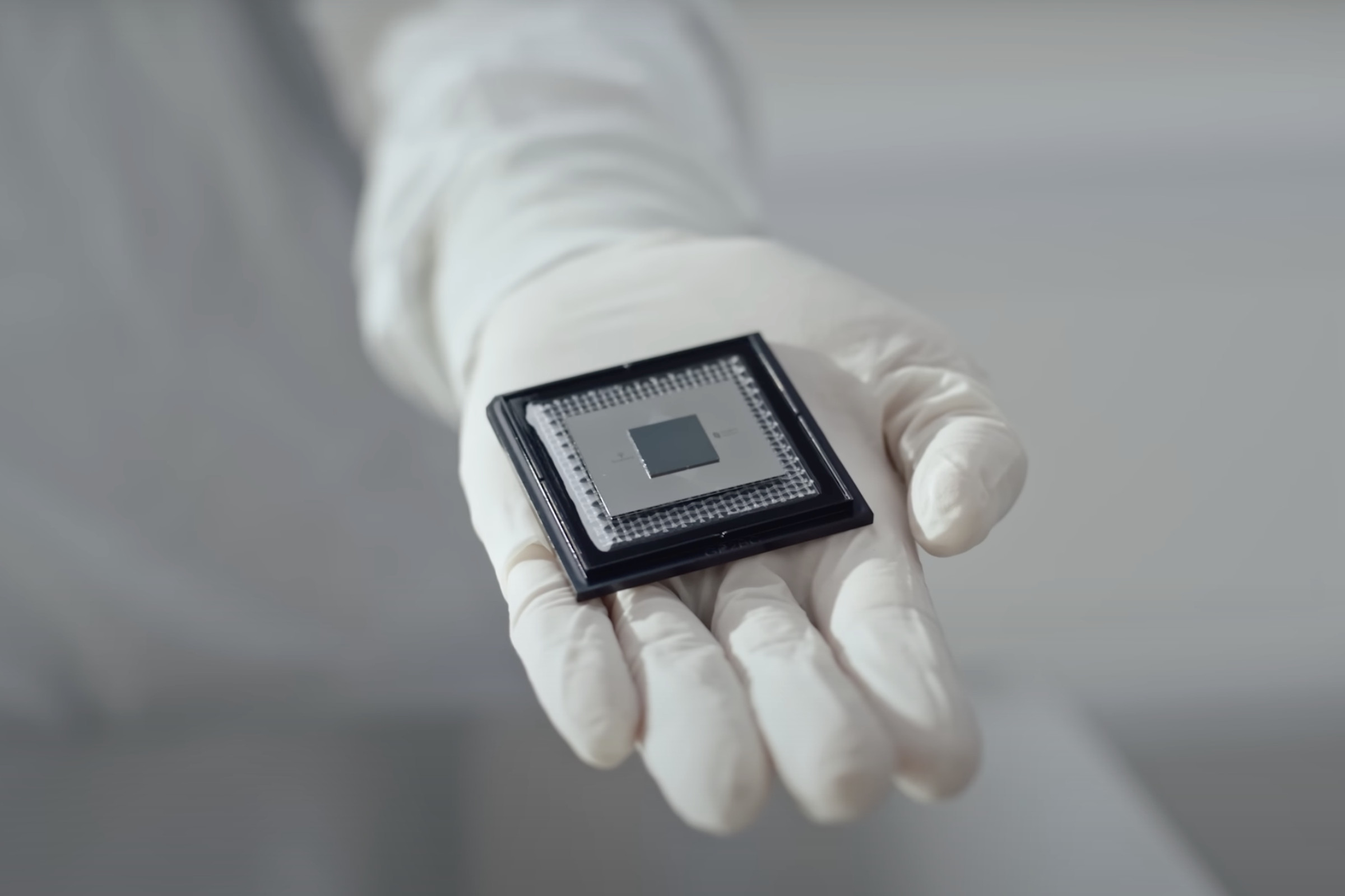 An image showing Google’s quantum computing chip