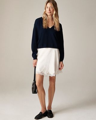 Cashmere Relaxed Cropped V-Neck Sweater