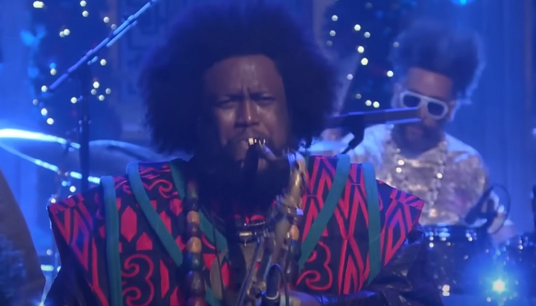 Kamasi Washington crushes performance of "Lesanu" on Fallon