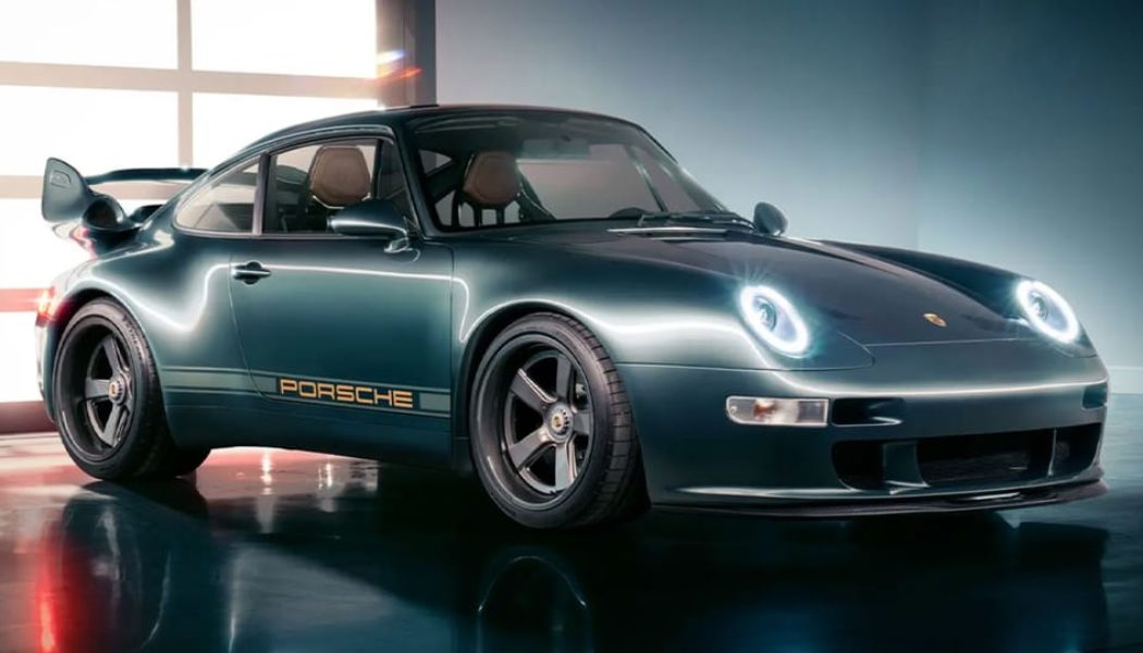 Rare Porsche 911 Remastered by Gunther Werks Surfaces for Auction