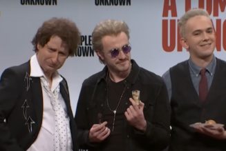 SNL Impersonates Dylan, Springsteen, and Bono