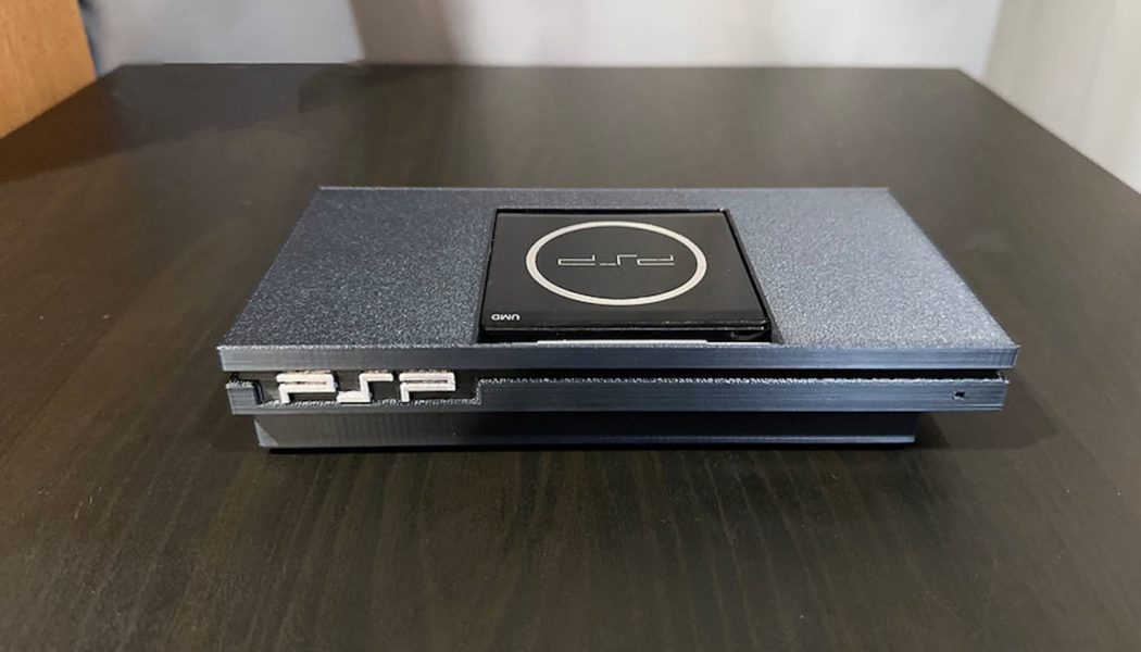 This mod turns the PSP into a tiny PS2 with Bluetooth controller support