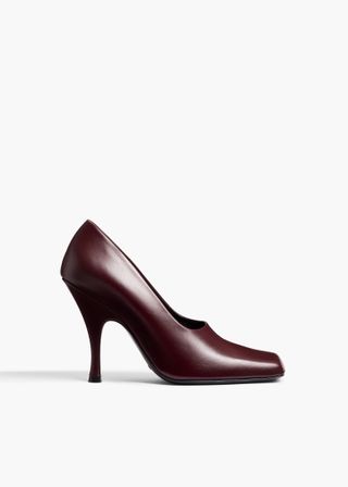 Khaite, Eva Pump in Red Wine Leather