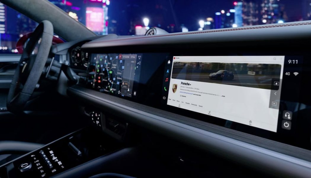 YouTube Integration Makes its Way to the Porsche 911