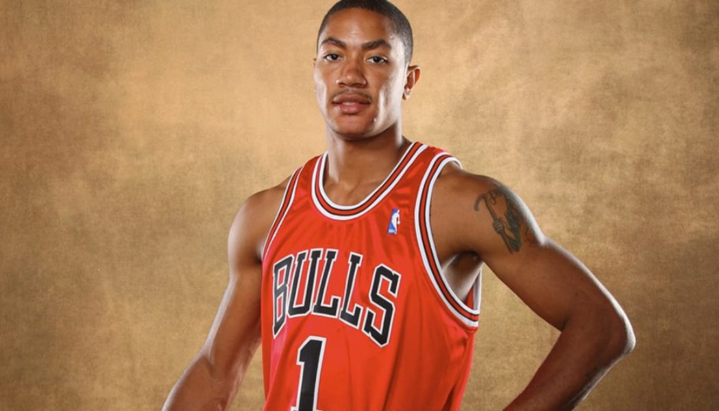 Chicago Bulls To Retire Derrick Rose's No. 1 Jersey