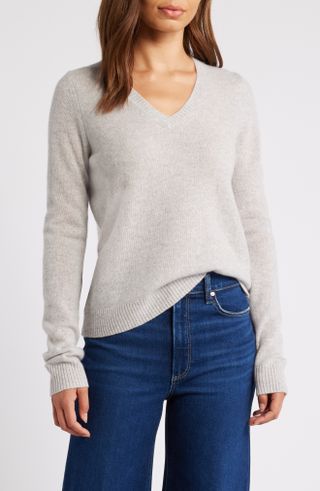 Caslon<sup>®</sup>, Cashmere V-Neck Sweater” class=”featured_image” srcset=”https://www.wazupnaija.com/wp-content/uploads/2025/01/im-sale-shopping-specifically-these-items-from-ref-nordstrom-alex-mill-vince-cos-and-af-40.jpg 1920w, https://www.wazupnaija.com/wp-content/uploads/2025/01/im-sale-shopping-specifically-these-items-from-ref-nordstrom-alex-mill-vince-cos-and-af-41.jpg 1600w, https://www.wazupnaija.com/wp-content/uploads/2025/01/im-sale-shopping-specifically-these-items-from-ref-nordstrom-alex-mill-vince-cos-and-af-42.jpg 1280w, https://www.wazupnaija.com/wp-content/uploads/2025/01/im-sale-shopping-specifically-these-items-from-ref-nordstrom-alex-mill-vince-cos-and-af-43.jpg 1024w, https://www.wazupnaija.com/wp-content/uploads/2025/01/im-sale-shopping-specifically-these-items-from-ref-nordstrom-alex-mill-vince-cos-and-af-44.jpg 768w, https://www.wazupnaija.com/wp-content/uploads/2025/01/im-sale-shopping-specifically-these-items-from-ref-nordstrom-alex-mill-vince-cos-and-af-45.jpg 415w, https://www.wazupnaija.com/wp-content/uploads/2025/01/im-sale-shopping-specifically-these-items-from-ref-nordstrom-alex-mill-vince-cos-and-af-46.jpg 360w, https://www.wazupnaija.com/wp-content/uploads/2025/01/im-sale-shopping-specifically-these-items-from-ref-nordstrom-alex-mill-vince-cos-and-af-2.jpg 320w” sizes=”(min-width: 710px) 670px, calc(100vw – 30px)” loading=”lazy” data-original-mos=”https://cdn.mos.cms.futurecdn.net/3pcjTYbq2CKjVQxUHrRRH9.jpg” data-pin-media=”https://cdn.mos.cms.futurecdn.net/3pcjTYbq2CKjVQxUHrRRH9.jpg”></picture></p>
</div>
<p></a></p>
<div class=