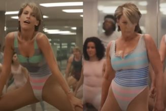 Jamie Lee Curtis recreates Perfect jazzercise scene 40 years later