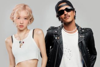 ROSÉ and Bruno Mars' "APT." Officially Goes Platinum